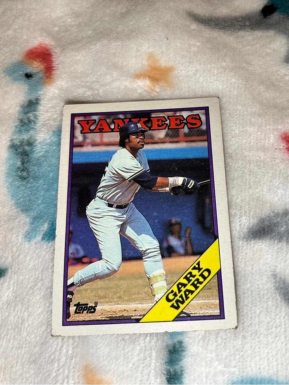 Topps Gary Ward 1982 Baseball Trading Card #235